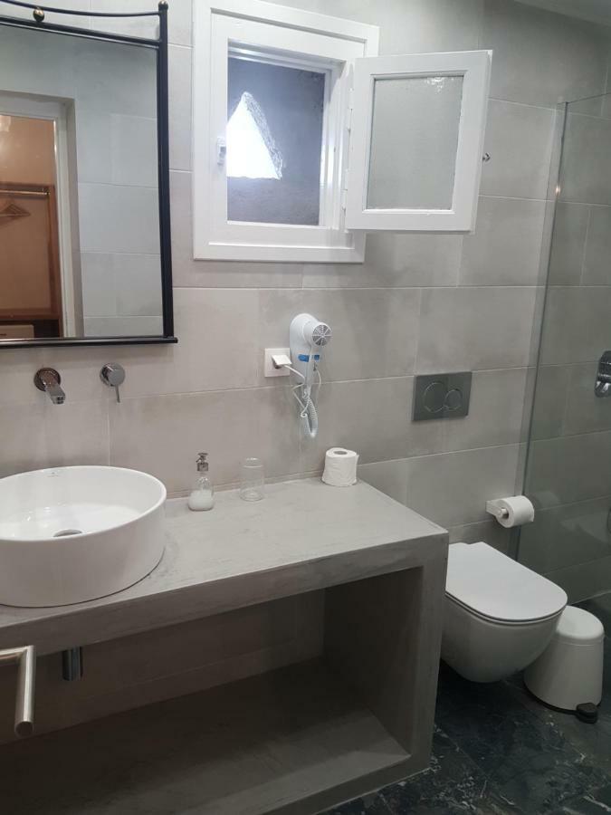 Manthos Place 2 迈洛波塔斯 外观 照片
